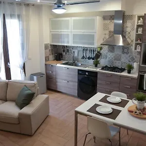 Giorgia House Pietà